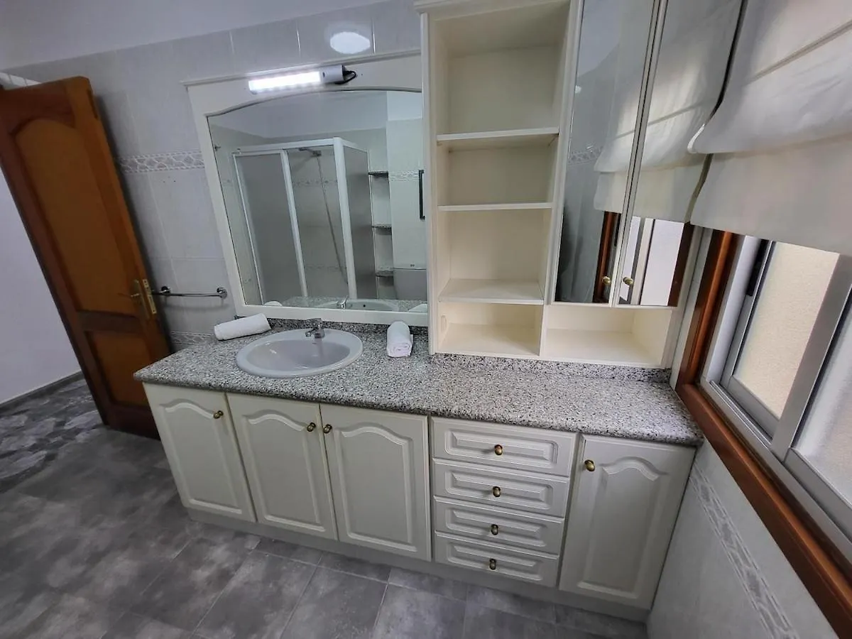 Coral 1 - 4 Bed Apartment In Los Abrigos Spain