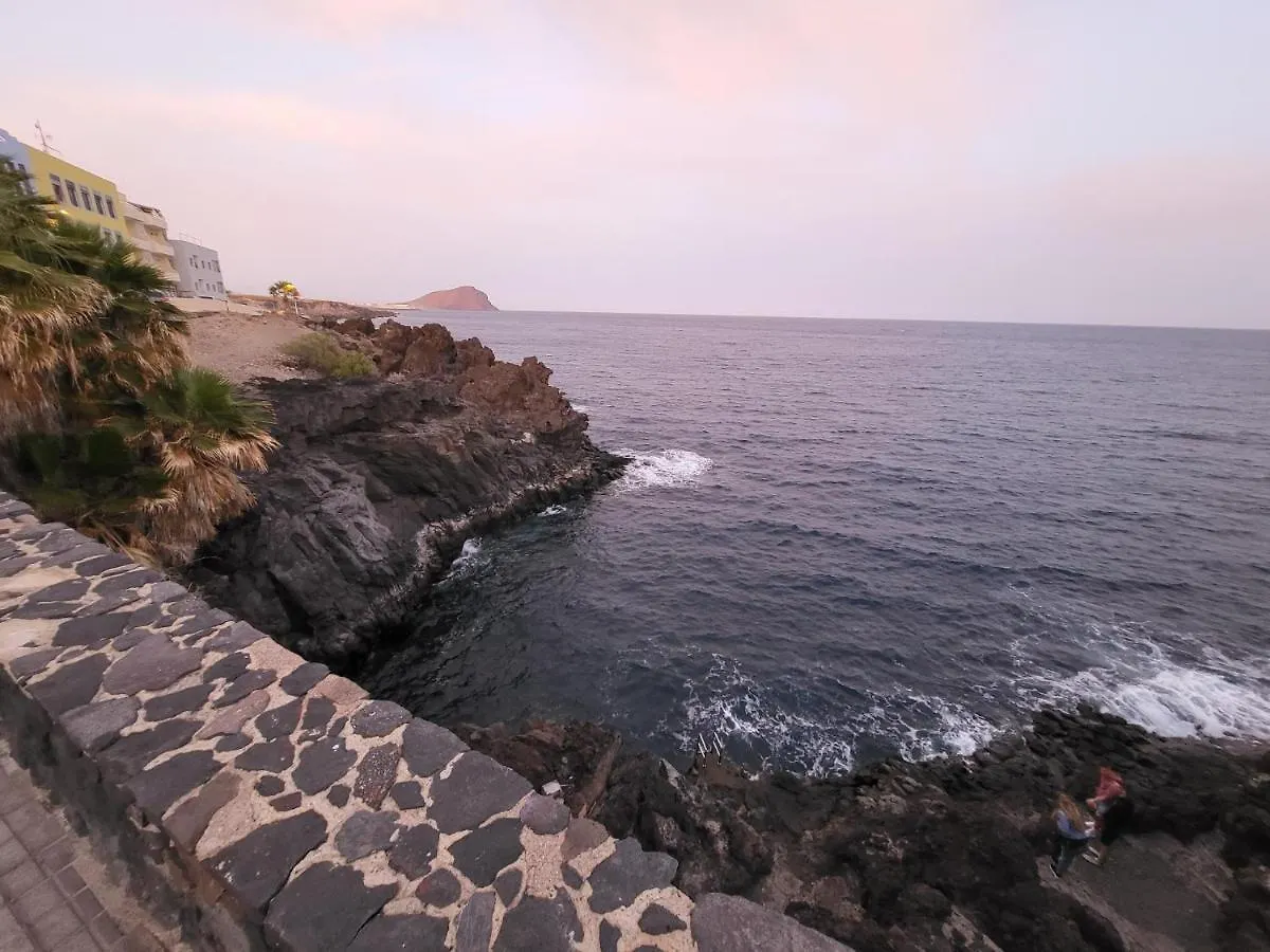 Coral 1 - 4 Bed Apartment In Los Abrigos